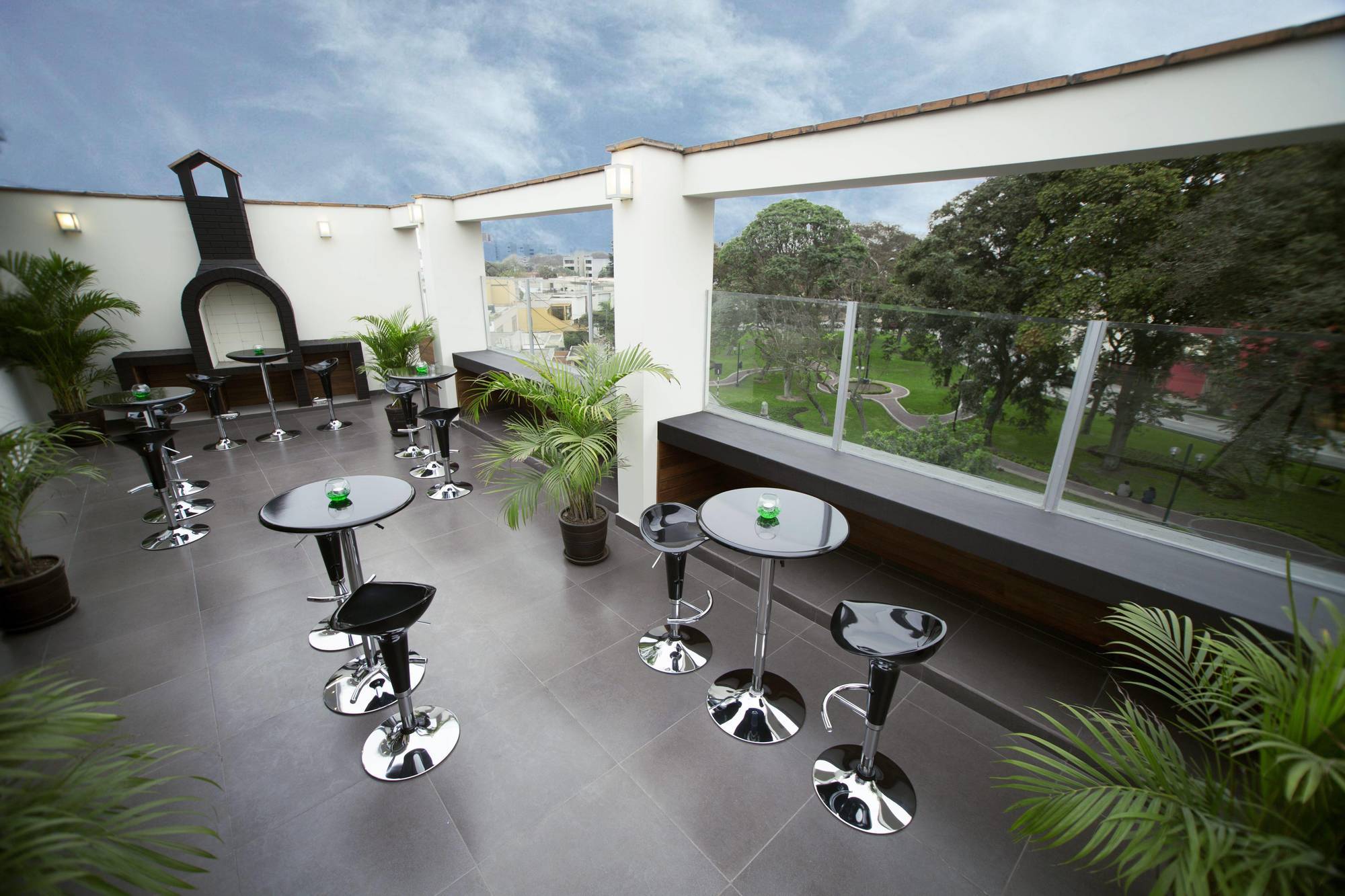 El Angolo Lima Exterior foto